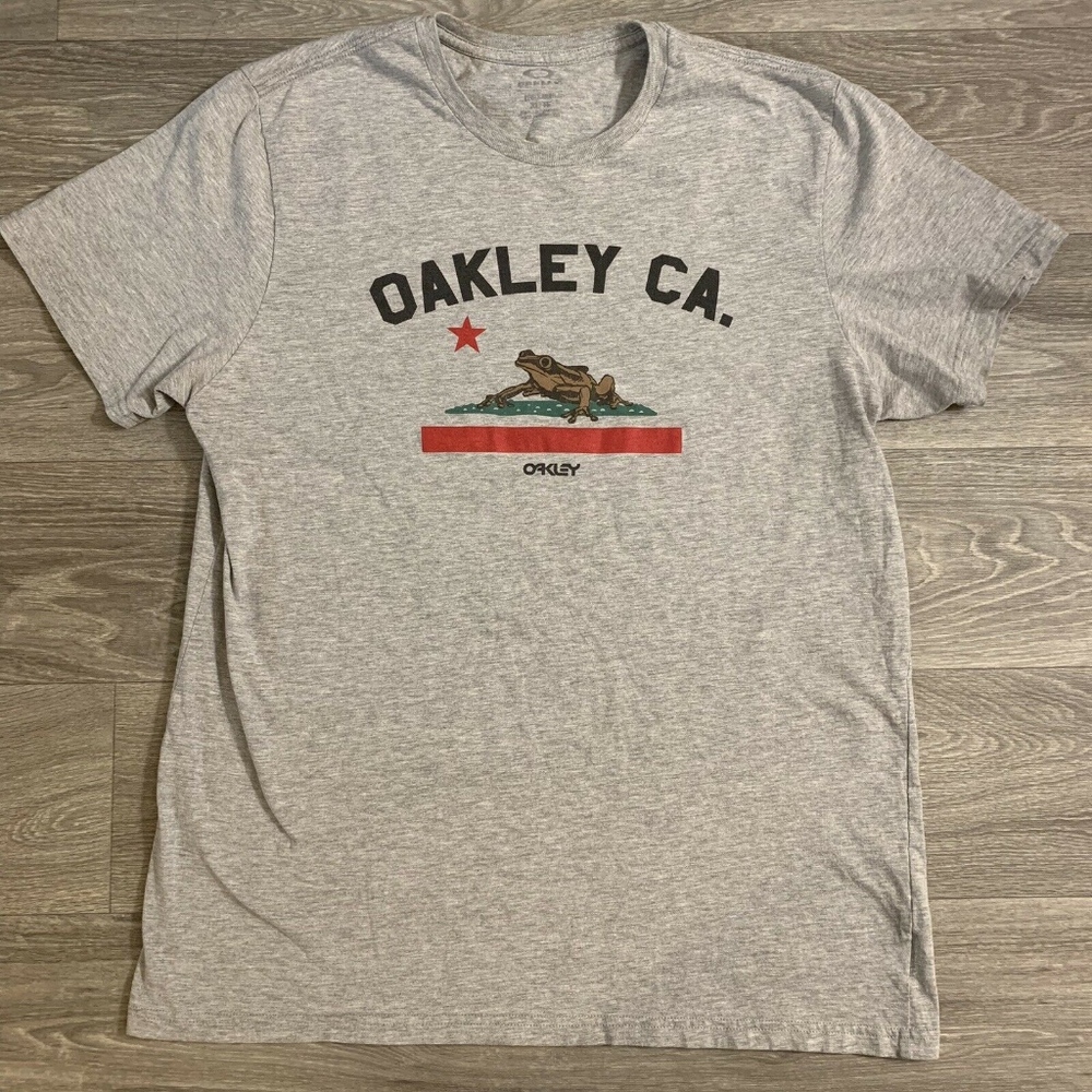 OAKLEY California Regular Fit T-Shirt size XL